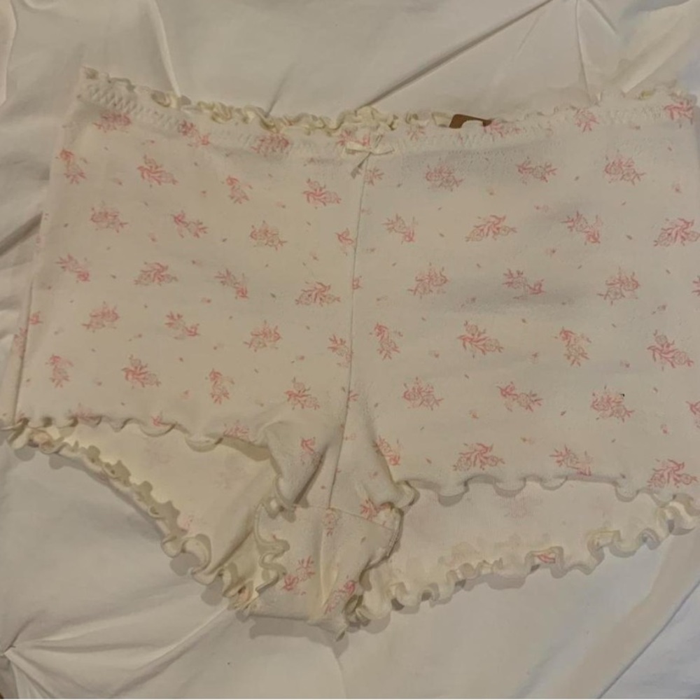 Brand New With Tags Skims Shorts